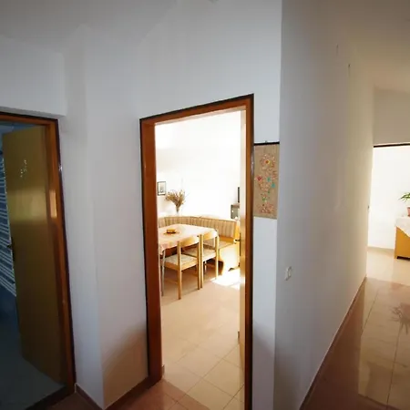 In Fazana Mit Garten Und Grill Appartement Valbandon