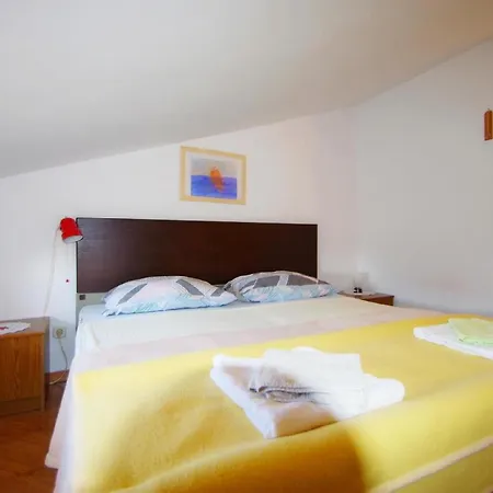 Appartement In Fazana Mit Garten Und Grill *